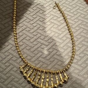 Elegant Gold Necklace